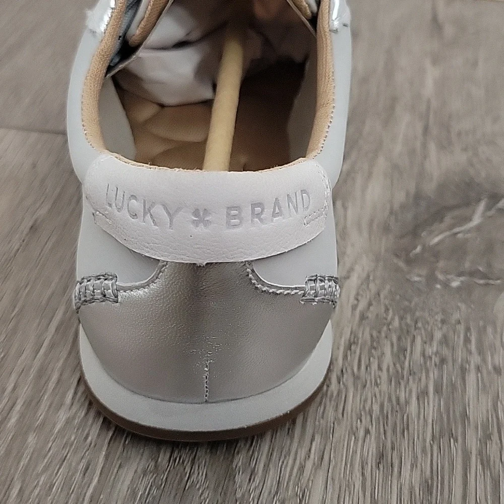 Lucky Brand Kalifo Sneakers Silver In Size 7.5M NIB